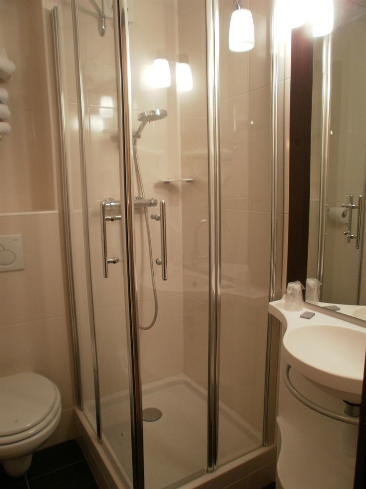 Hotel Inn Design Resto Novo Alençon Dış mekan fotoğraf